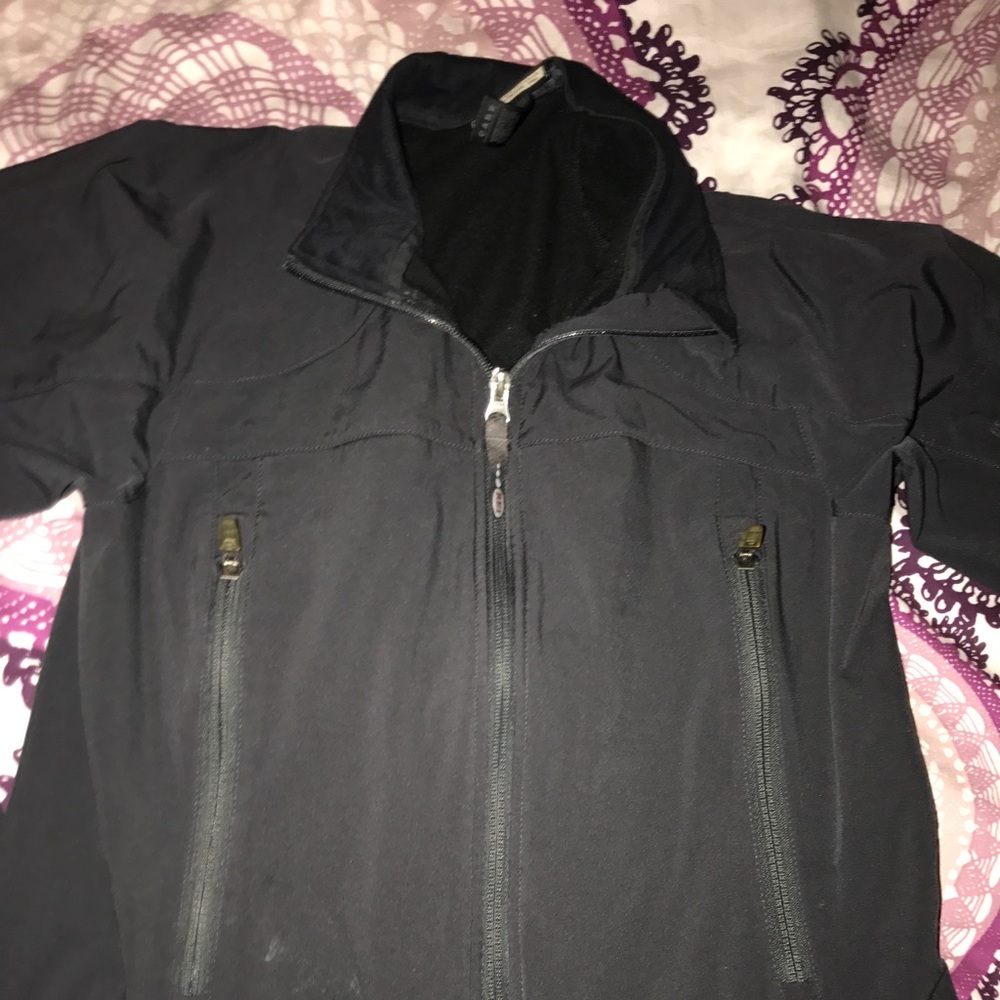 REI LIGHTWEIGHT JACKET
